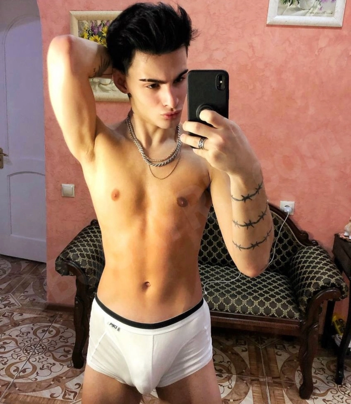 Yaprostoleo4496052